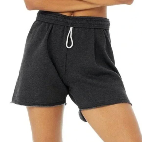 Alo Gym Sweat Shorts Dark Heather Grey Size XS - Picture 1 of 3